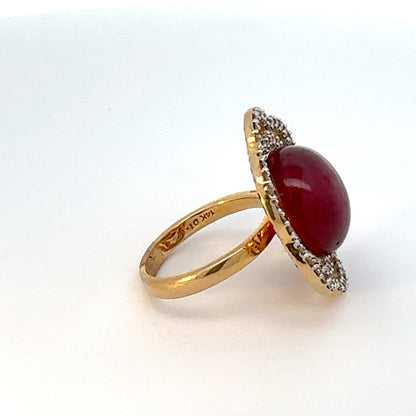 Natural Cabachon Ruby & Natural Diamond Ring