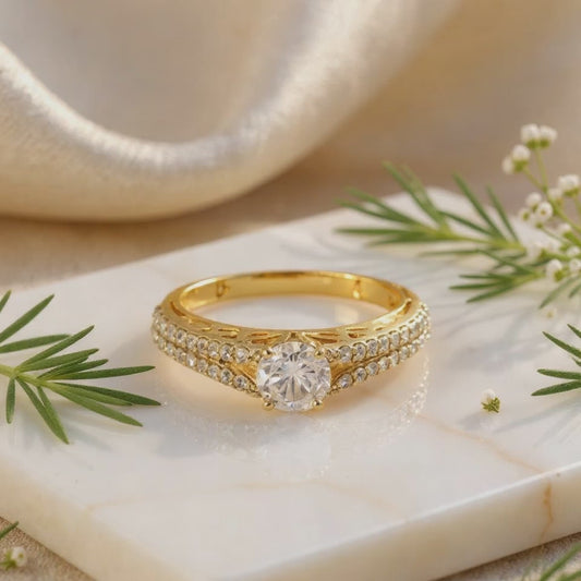 Elegant 1 ct Solitaire Promise Ring